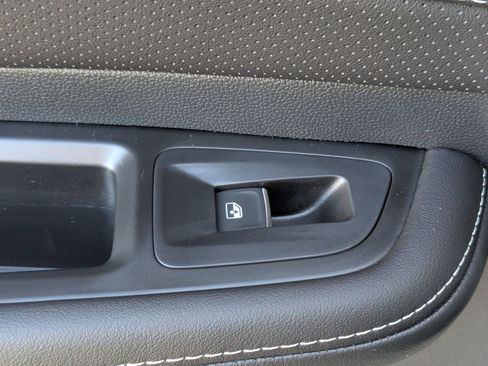 New 2026 Volkswagen Atlas SE image 27