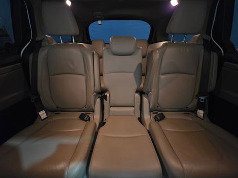 Used 2019 Honda Odyssey EX-L image 13