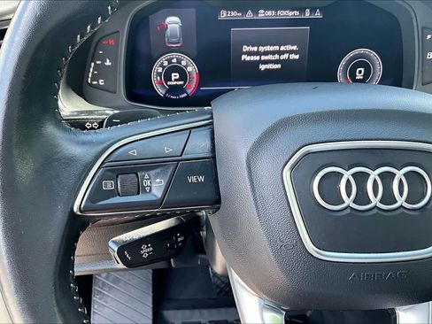 Used 2019 Audi Q8 Prestige AWD/4WD image 24