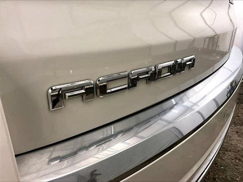 Used 2014 GMC Acadia Denali AWD/4WD image 14