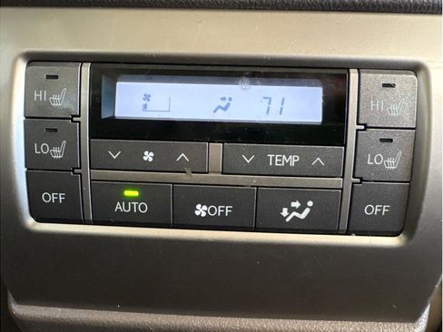 Used 2010 Lexus GX 460 image 30