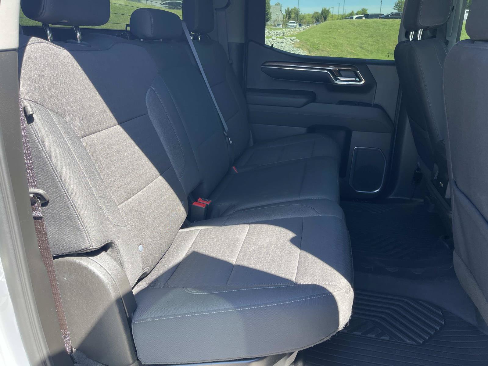Used 2024 Chevrolet Silverado 1500 LT Trail Boss w/ Protection Package AWD/4WD image 21