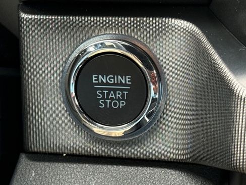 New 2026 Ford F250 Platinum AWD/4WD image 25