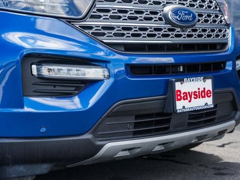 Used 2020 Ford Explorer Limited image 18