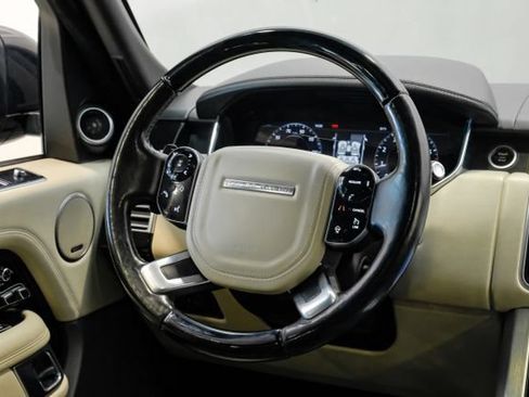 Used 2018 Land Rover Range Rover HSE AWD/4WD image 24