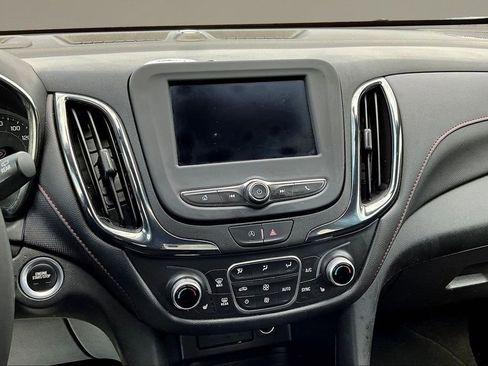 Used 2024 Chevrolet Equinox RS AWD/4WD image 9