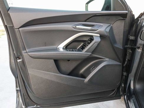 New 2025 Audi Q5 Premium image 26