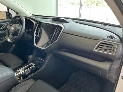 Used 2023 Subaru Ascent Limited AWD/4WD image 18