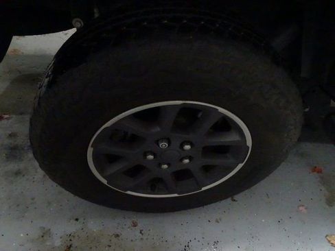 Certified 2021 Jeep Gladiator Overland w/ Popular Equipment Package image 26