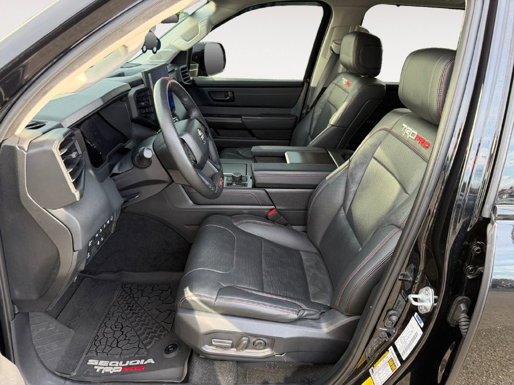 Used 2023 Toyota Sequoia TRD Pro AWD/4WD image 7