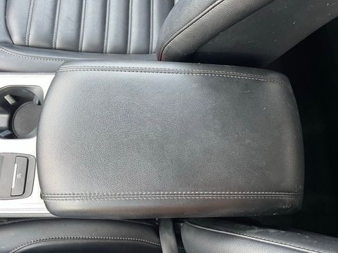 Used 2024 Ford Edge SEL image 28