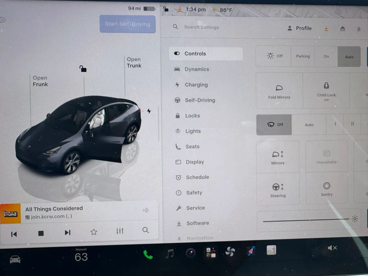 Used 2023 Tesla Model Y Long Range AWD/4WD image 17