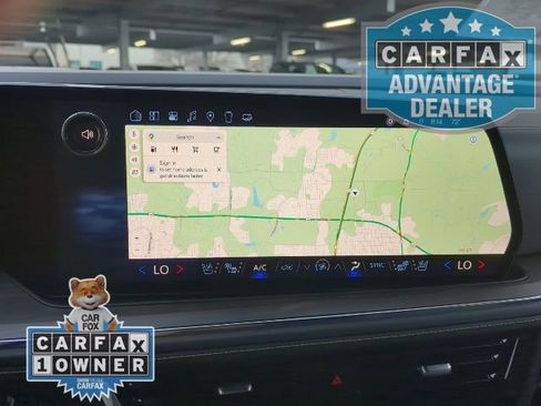 Used 2025 Chevrolet Suburban Premier image 7