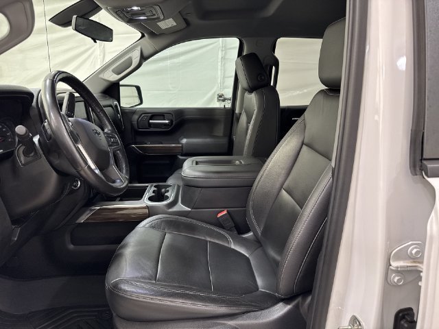 Used 2020 Chevrolet Silverado 1500 LT Trail Boss AWD/4WD image 18