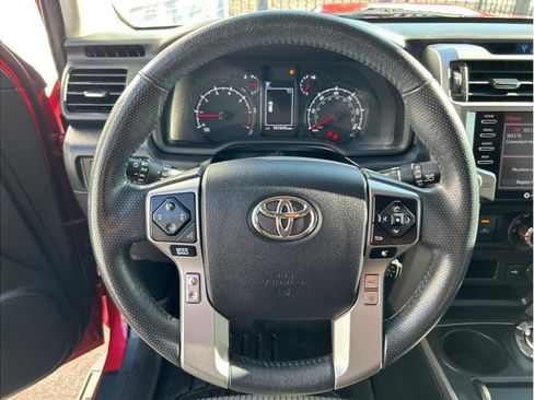 Used 2020 Toyota 4Runner SR5 image 15