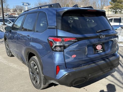 Used 2025 Subaru Forester Limited image 8