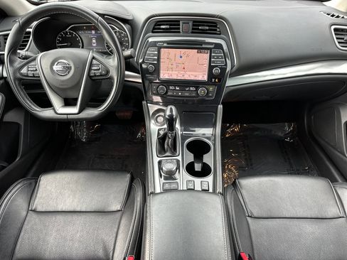 Used 2022 Nissan Maxima SV w/ Floor Mat Group image 13