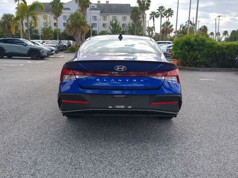 New 2026 Hyundai Elantra Sport FWD image 6
