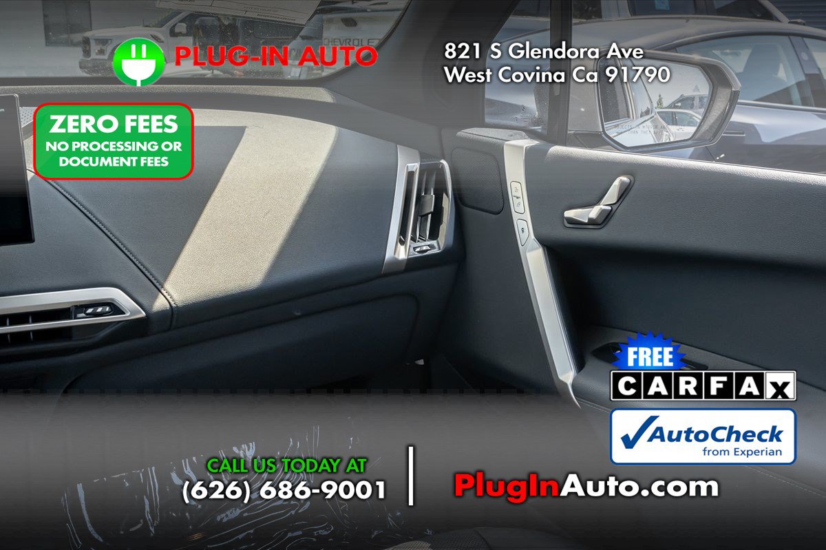Used 2024 BMW iX xDrive50 AWD/4WD image 19