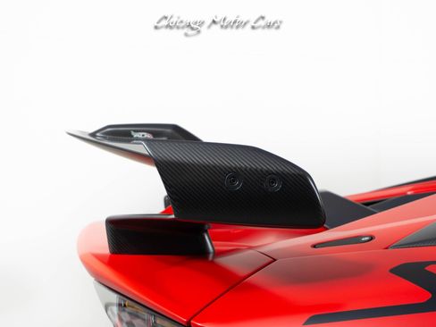 Used 2019 Lamborghini Aventador SVJ AWD/4WD image 14