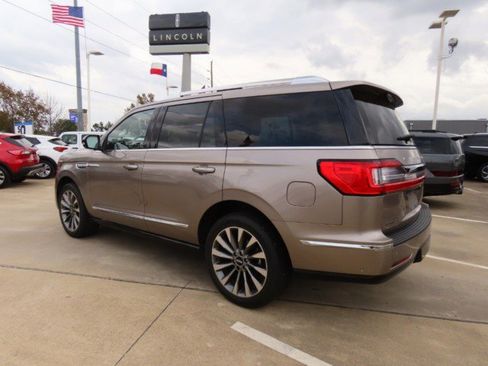 Used 2020 Lincoln Navigator Reserve w/ Equipment Group 201A Reserve image 14