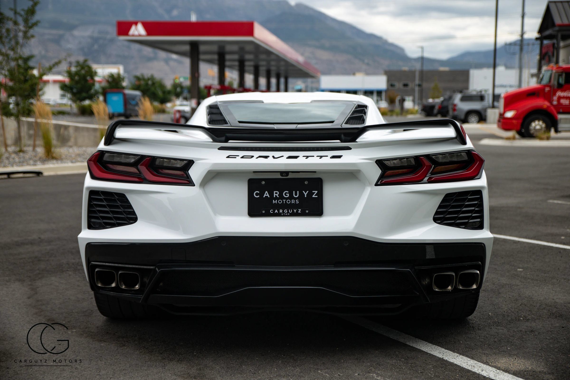 Used 2020 Chevrolet Corvette Stingray Coupe w/ Z51 Performance Package RWD image 14