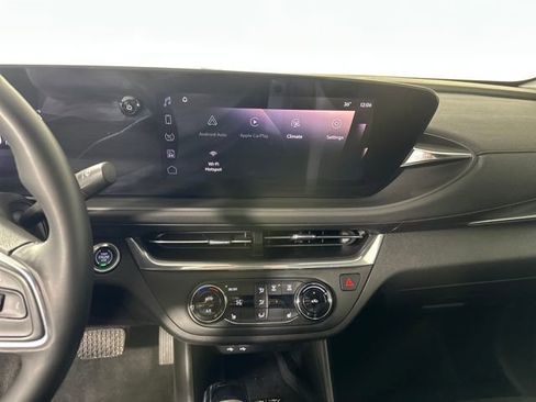 Used 2024 Buick Envista Preferred w/ Convenience I Package image 21