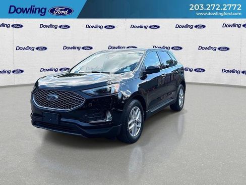 Certified 2023 Ford Edge SEL w/ Convenience Package AWD/4WD image 4
