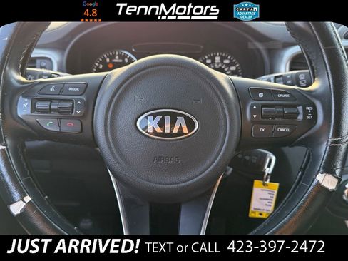 Used 2016 Kia Sorento EX image 16