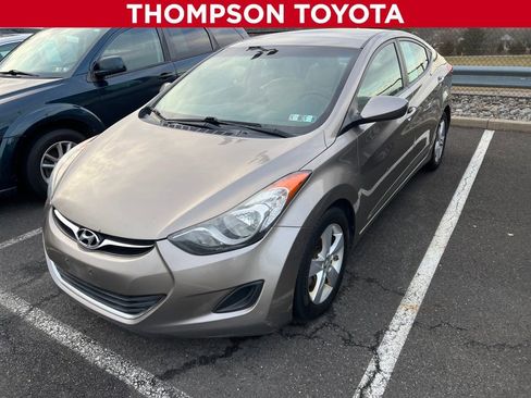 Used 2013 Hyundai Elantra GLS image 1