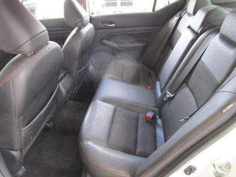 Used 2019 Nissan Altima 2.5 SR image 14