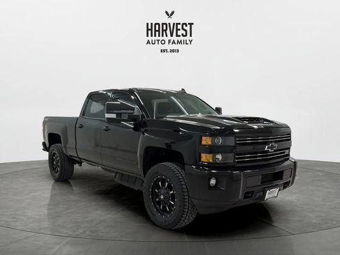 Used 2018 Chevrolet Silverado 2500 LTZ w/ Duramax Plus Package image 10