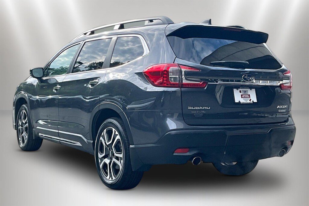 Certified 2026 Subaru Ascent Touring AWD/4WD image 4