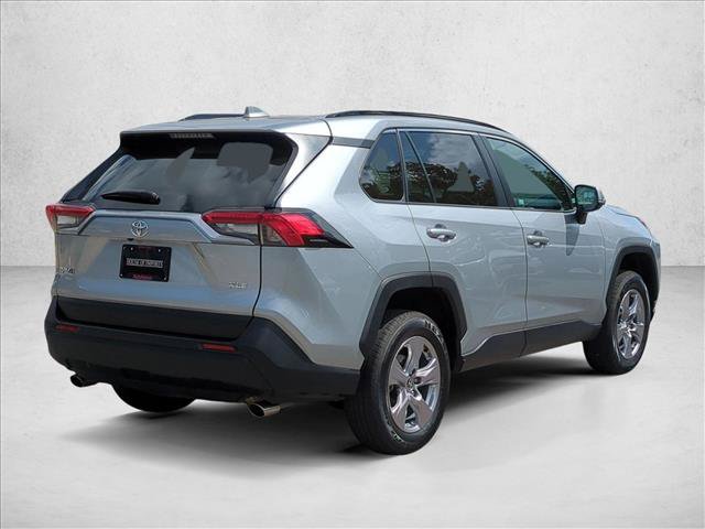Used 2025 Toyota RAV4 XLE FWD image 5