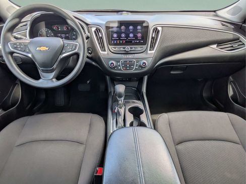 Used 2024 Chevrolet Malibu LT FWD image 11