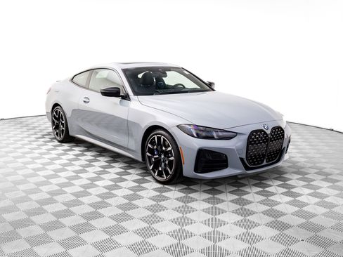 New 2026 BMW 430i xDrive 430i xDrive w/ M Sport Package image 9