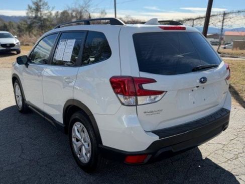 Used 2019 Subaru Forester 2.5i w/ Alloy Wheel Package image 8