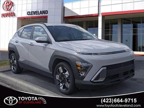 Used 2024 Hyundai Kona SEL w/ Convenience Package FWD image 1