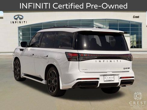 Certified 2026 INFINITI QX80 4WD w/ Sport Exterior Package image 8