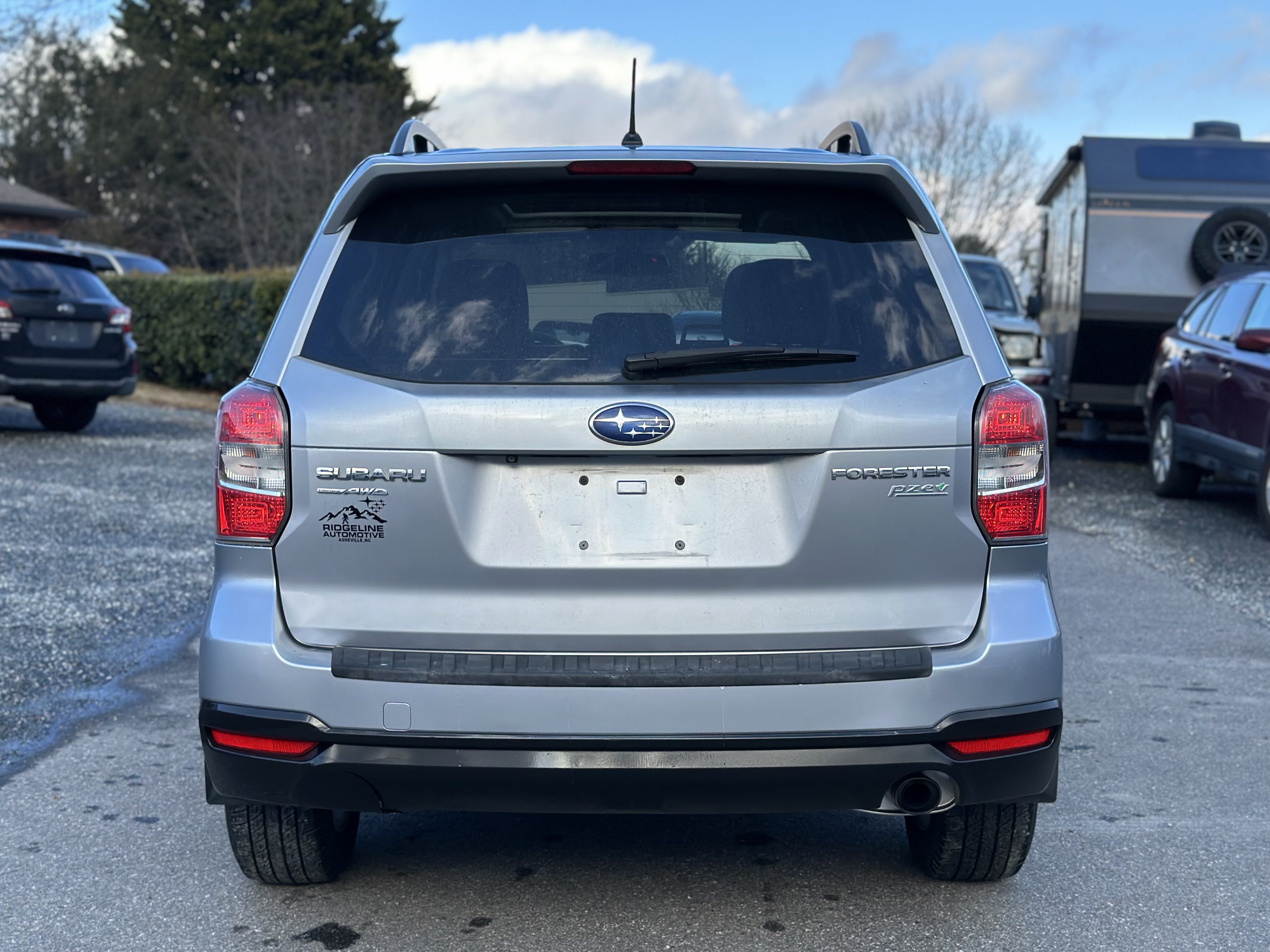 Used 2014 Subaru Forester 2.5i Limited AWD/4WD image 4