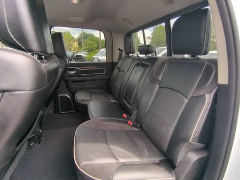 Used 2024 RAM 2500 Laramie AWD/4WD image 15