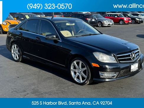 Used 2014 Mercedes-Benz C 250 Sedan image 3