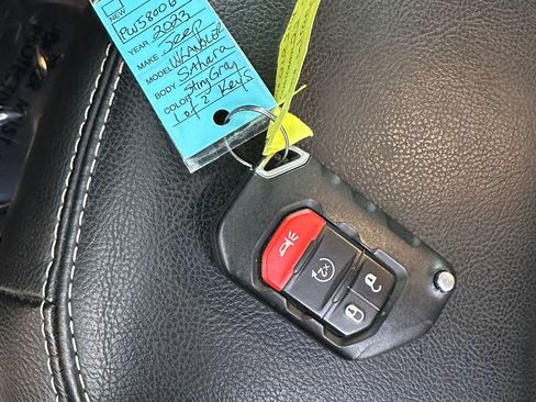 Used 2023 Jeep Wrangler Unlimited Sahara w/ Cold Weather Group image 34