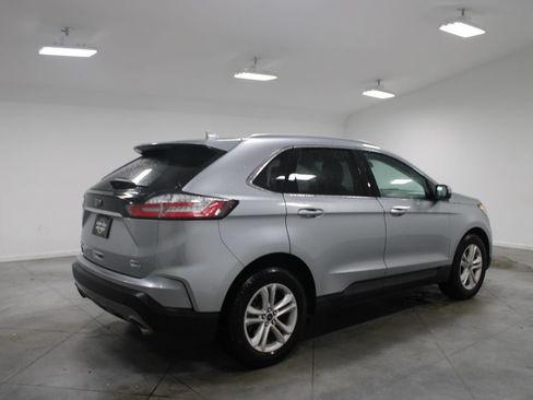 Used 2020 Ford Edge SEL w/ Convenience Package FWD image 9