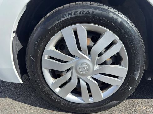 Used 2015 Honda Fit LX image 10