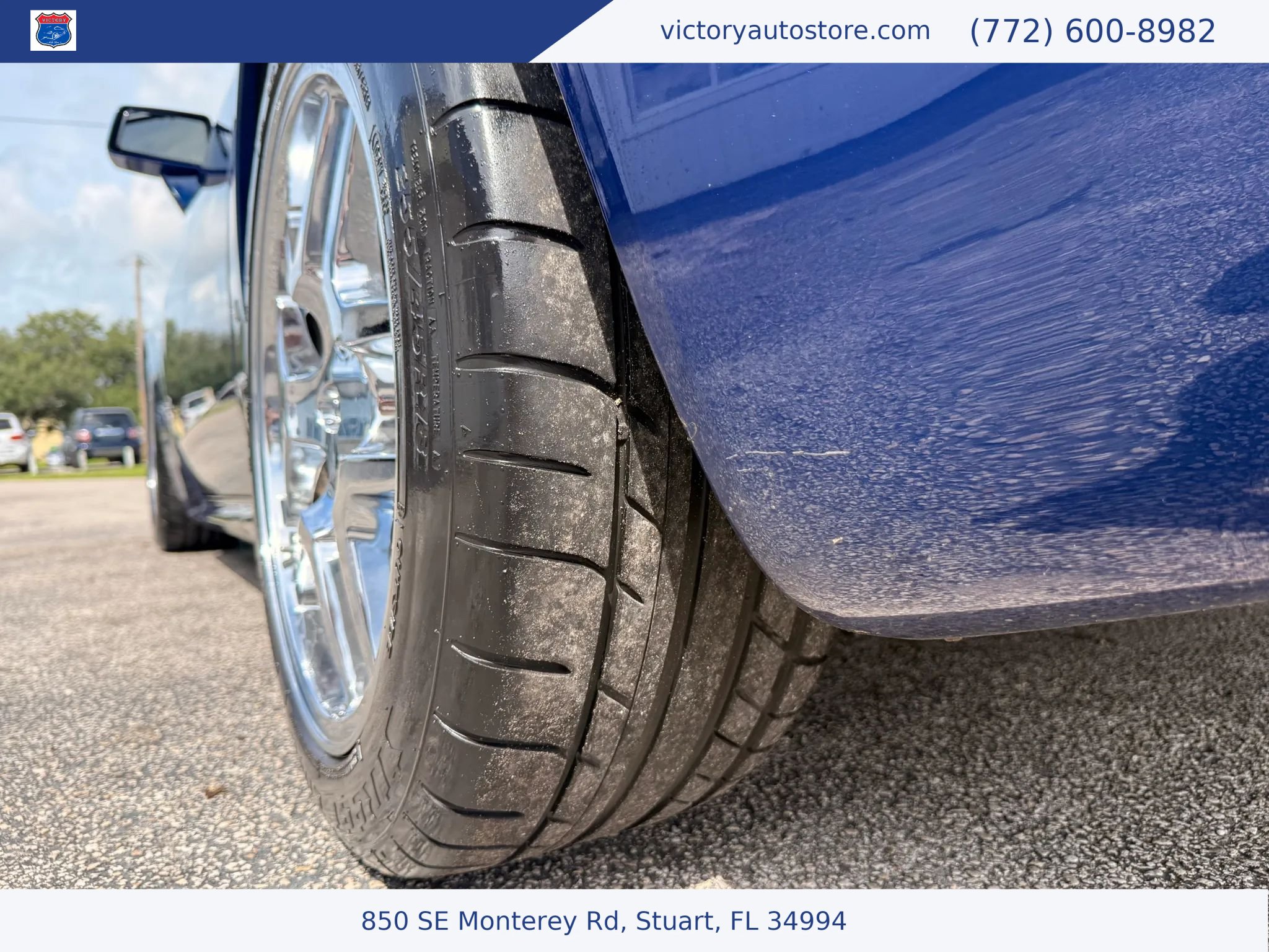 Used 2006 Cadillac XLR RWD image 27