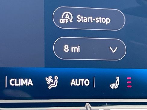 New 2026 Volkswagen Tiguan SE R-Line image 21