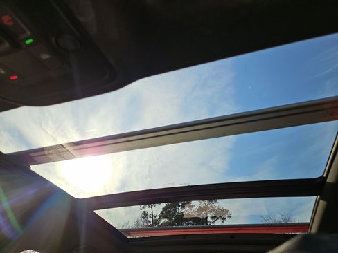 Used 2024 Audi Q3 2.0T Premium Plus image 30