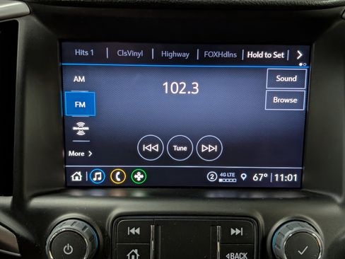 Used 2024 GMC Terrain AT4 w/ Tech Package AWD/4WD image 21