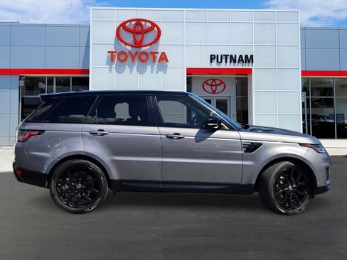 Used 2021 Land Rover Range Rover Sport HSE Silver Edition image 3